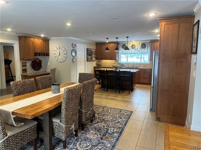 8391 Cazenovia Road, Pompey, NY 13104