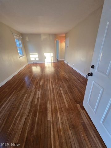 1263 Dayton Street, Akron, OH 44310