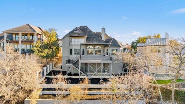 6600 W Courtyard DR, Austin, TX 78730