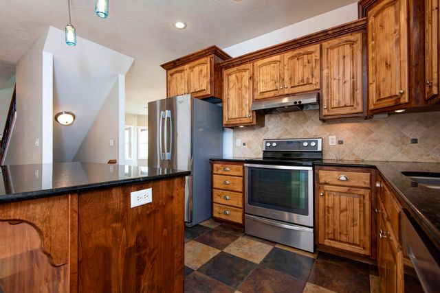 5389 E Farm Road 52, Fair Grove, MO 65648