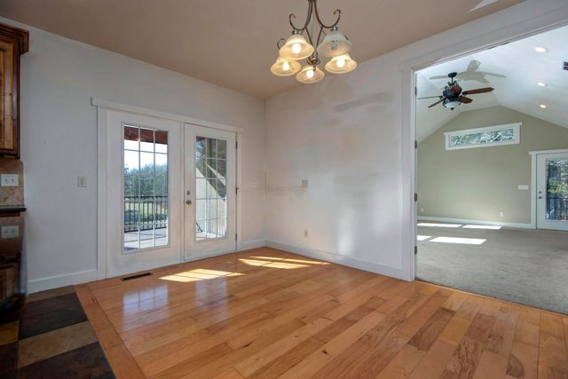 5389 E Farm Road 52, Fair Grove, MO 65648