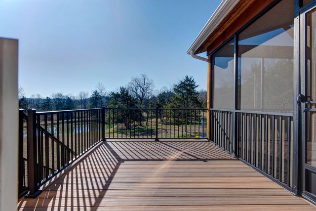 5389 E Farm Road 52, Fair Grove, MO 65648