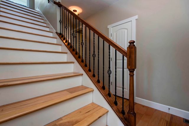 5389 E Farm Road 52, Fair Grove, MO 65648