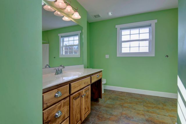 5389 E Farm Road 52, Fair Grove, MO 65648