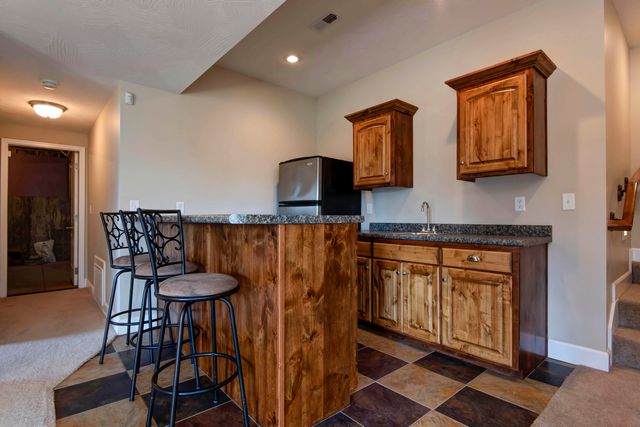 5389 E Farm Road 52, Fair Grove, MO 65648