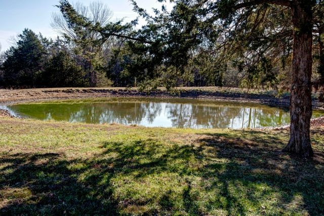 5389 E Farm Road 52, Fair Grove, MO 65648