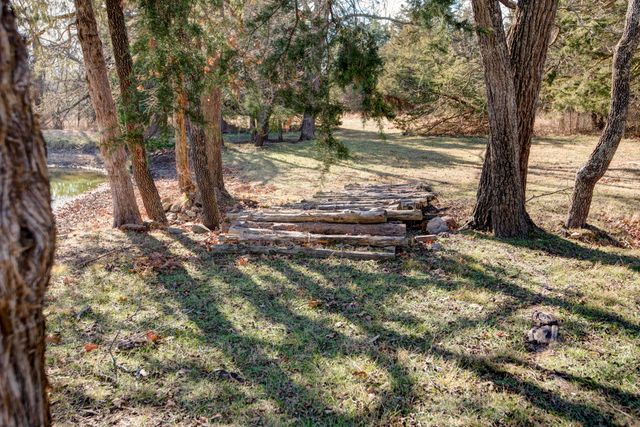 5389 E Farm Road 52, Fair Grove, MO 65648