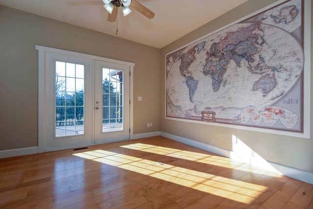 5389 E Farm Road 52, Fair Grove, MO 65648