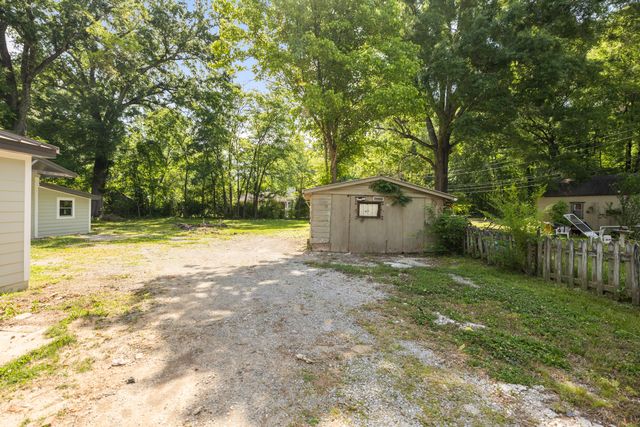 1432 Happy Valley Road, Rossville, GA 30741