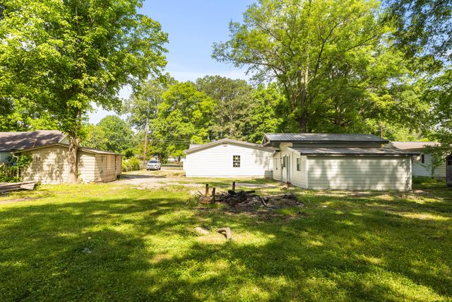 1432 Happy Valley Road, Rossville, GA 30741