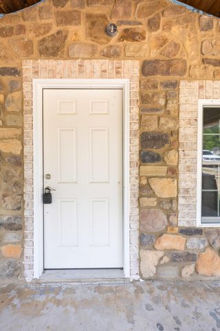 1432 Happy Valley Road, Rossville, GA 30741