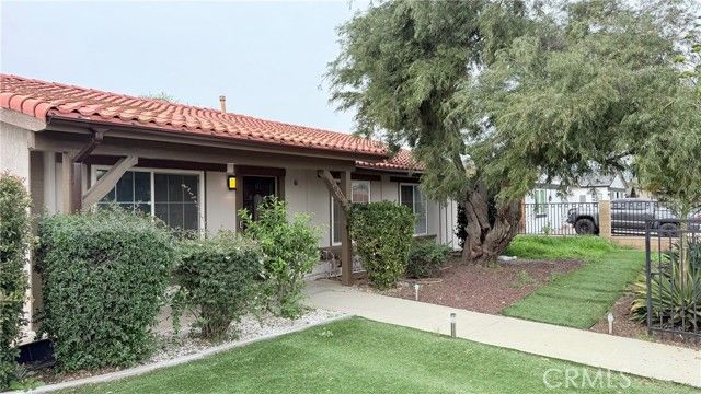5895 Snowgrass, Jurupa Valley, CA 92509