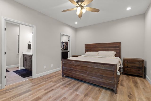3367 Northrop Street, Lupton City, TN 37351