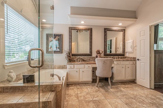 3240 Paddock Circle, Flower Mound, TX 75022