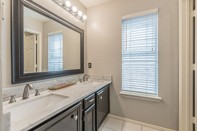 3240 Paddock Circle, Flower Mound, TX 75022