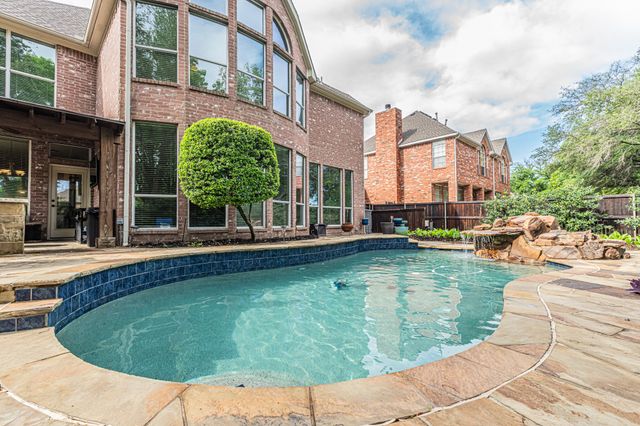 3240 Paddock Circle, Flower Mound, TX 75022