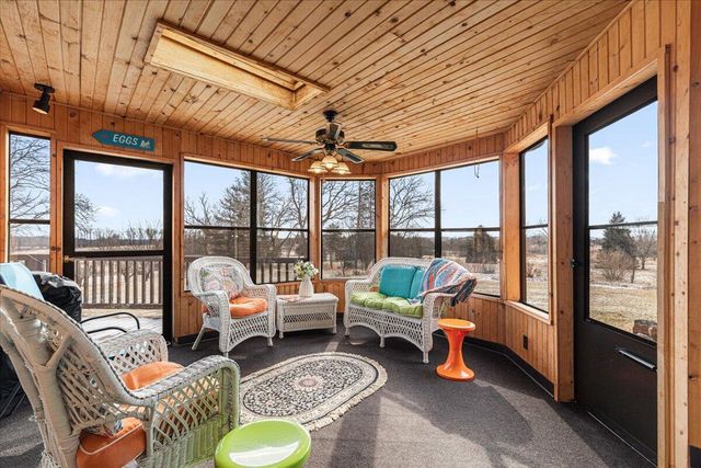 2666 Jackson DRIVE, Jackson, WI 53037