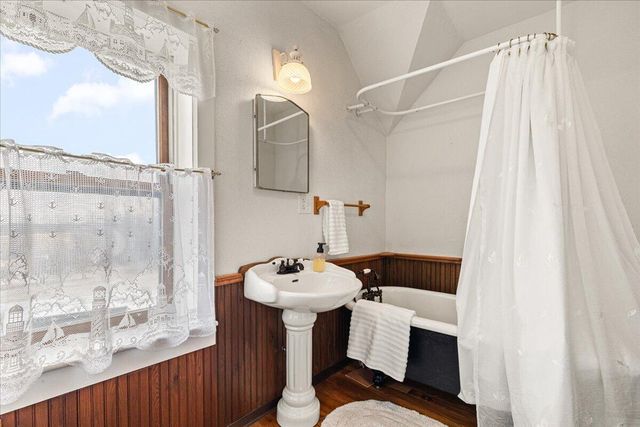 2666 Jackson DRIVE, Jackson, WI 53037