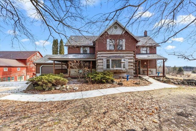 2666 Jackson DRIVE, Jackson, WI 53037