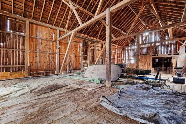 2666 Jackson DRIVE, Jackson, WI 53037