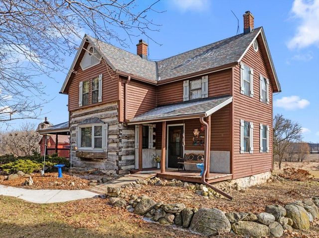 2666 Jackson DRIVE, Jackson, WI 53037