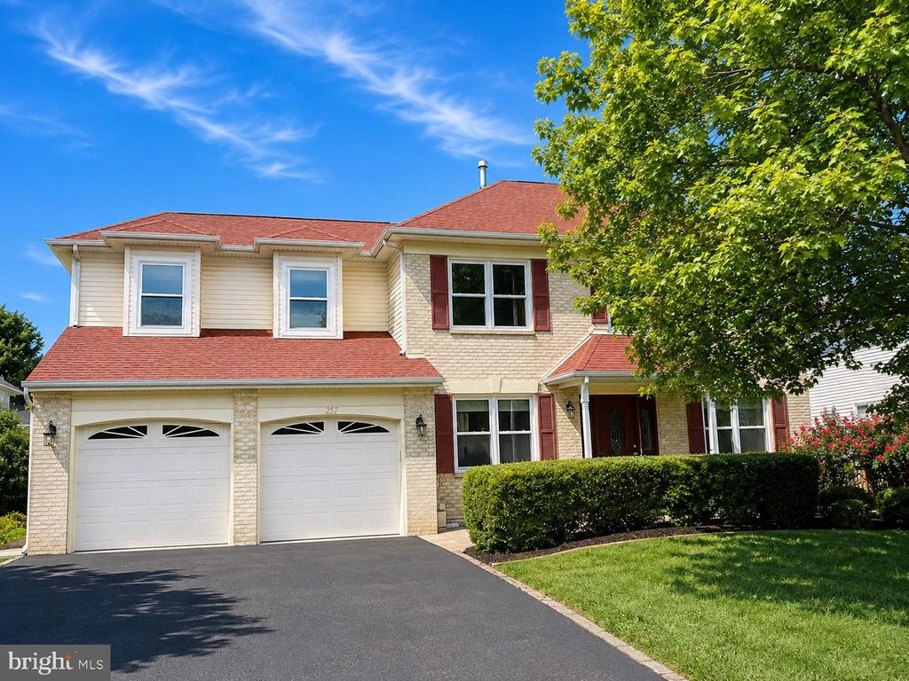 227 SHELLY DR, Collegeville, PA 19426
