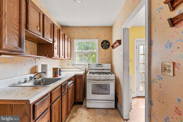 3727 ELKADER ROAD, Baltimore, MD 21218