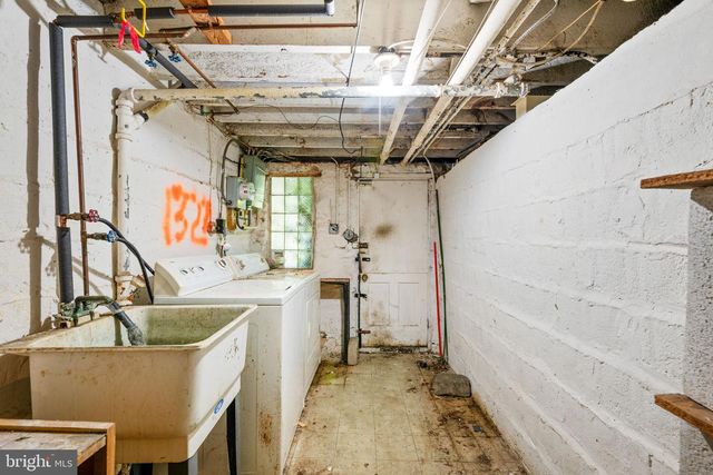 3727 ELKADER ROAD, Baltimore, MD 21218