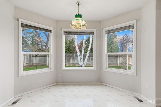 2318 North Astaire Way, Meridian, ID 83646