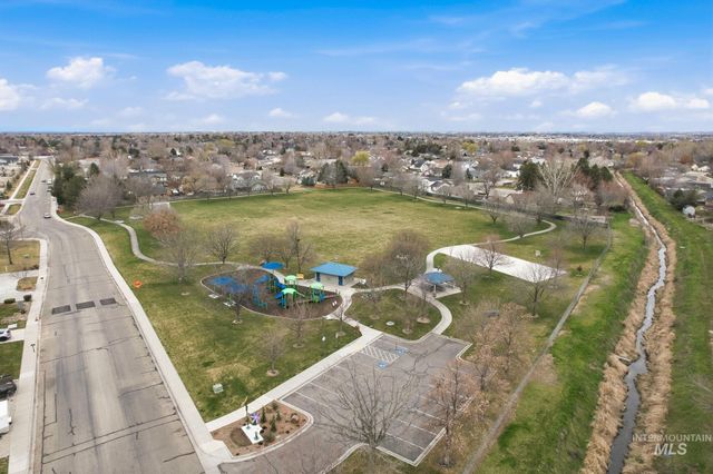 2318 North Astaire Way, Meridian, ID 83646