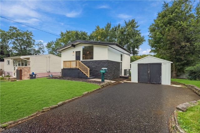1159 Jeanie J Avenue, Akron, OH 44310
