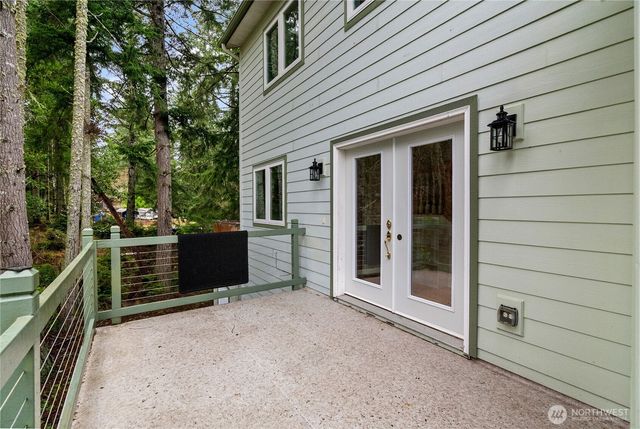 22415 S Herron Boulevard NW, Lakebay, WA 98349