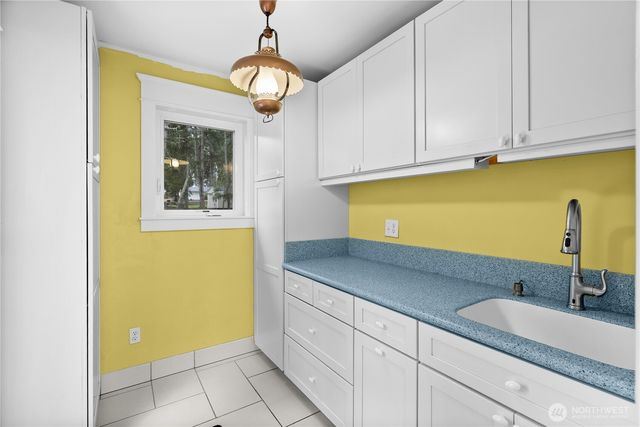 22415 S Herron Boulevard NW, Lakebay, WA 98349