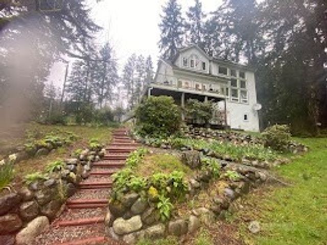 22415 S Herron Boulevard NW, Lakebay, WA 98349