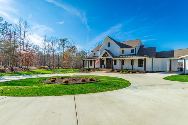 557 High Point Lane, Jasper, TN 37347