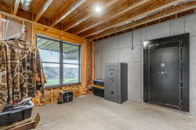 557 High Point Lane, Jasper, TN 37347