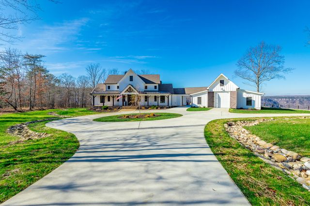 557 High Point Lane, Jasper, TN 37347