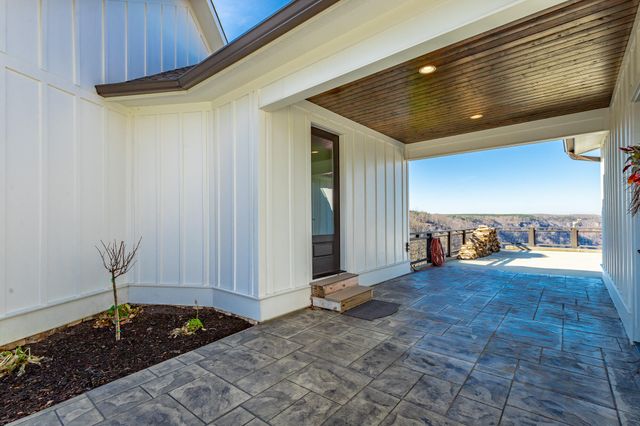 557 High Point Lane, Jasper, TN 37347