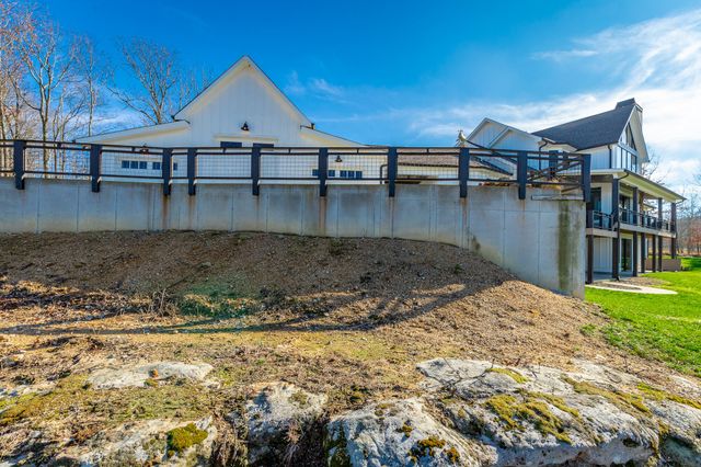 557 High Point Lane, Jasper, TN 37347