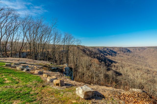 557 High Point Lane, Jasper, TN 37347