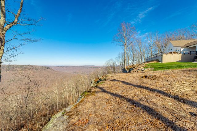 557 High Point Lane, Jasper, TN 37347