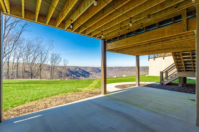557 High Point Lane, Jasper, TN 37347