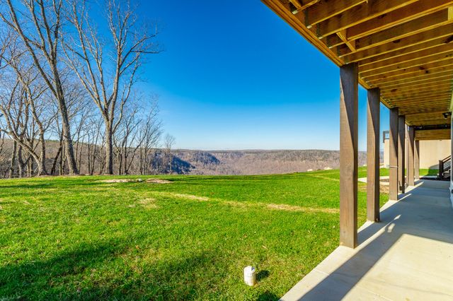 557 High Point Lane, Jasper, TN 37347