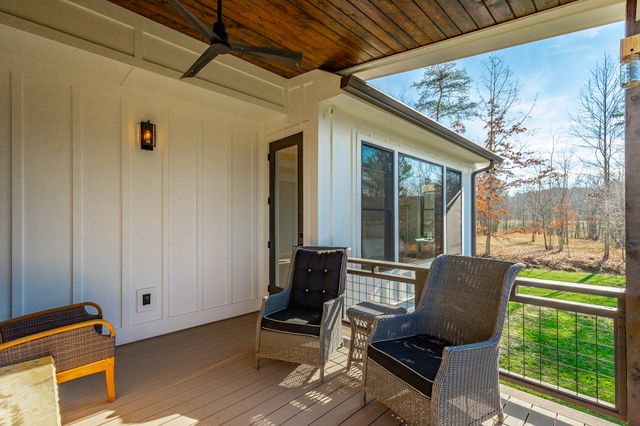 557 High Point Lane, Jasper, TN 37347