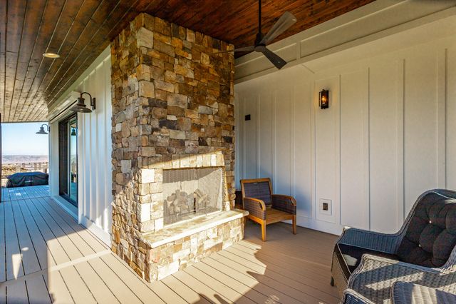 557 High Point Lane, Jasper, TN 37347