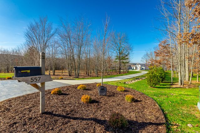 557 High Point Lane, Jasper, TN 37347