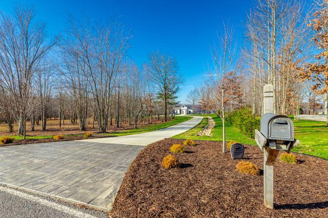 557 High Point Lane, Jasper, TN 37347