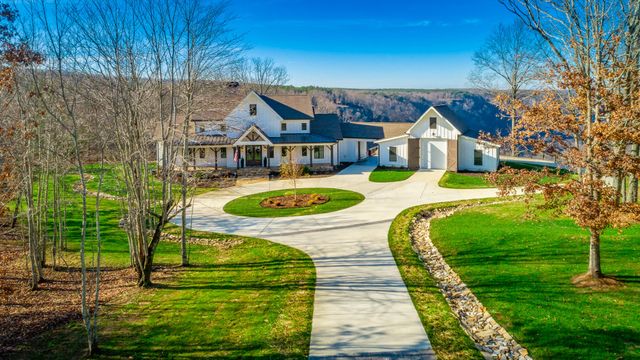 557 High Point Lane, Jasper, TN 37347