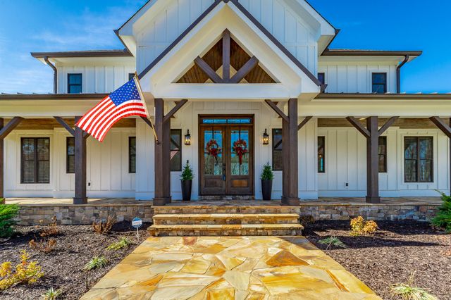 557 High Point Lane, Jasper, TN 37347