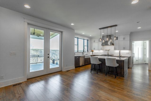 557 High Point Lane, Jasper, TN 37347